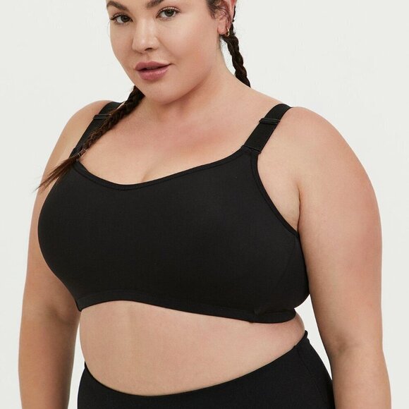 torrid Other - Torrid Black Wireless Wicking Sports Bra 44D NWT Active